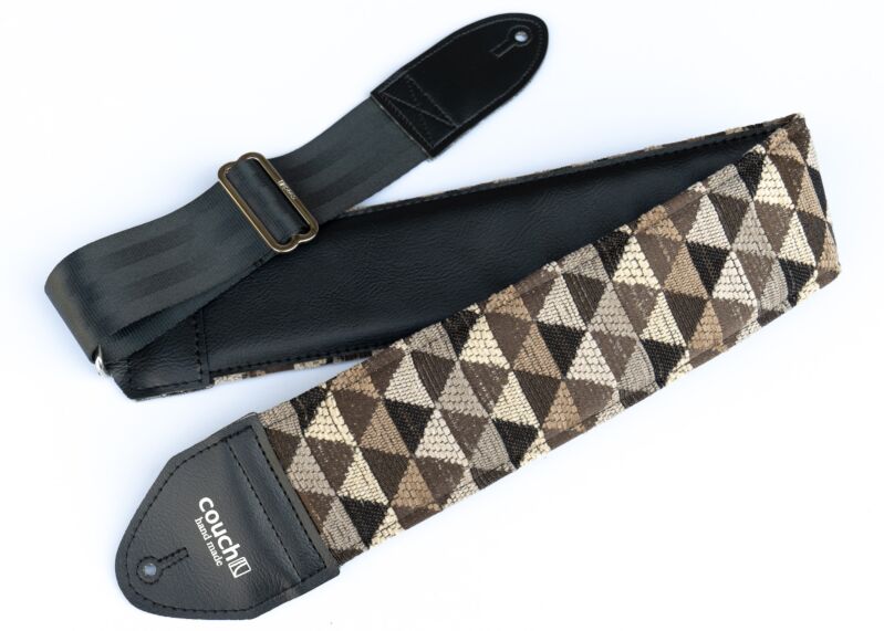 3 Inch Black Triangle Pyramid Pattern Vintage Guitar / Bass Strap