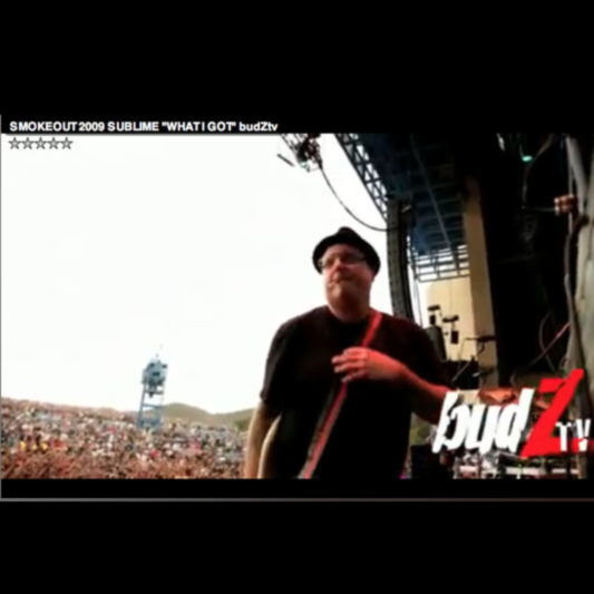 Sublime Reunites At Smokeout and Eric is Rocking Couch!