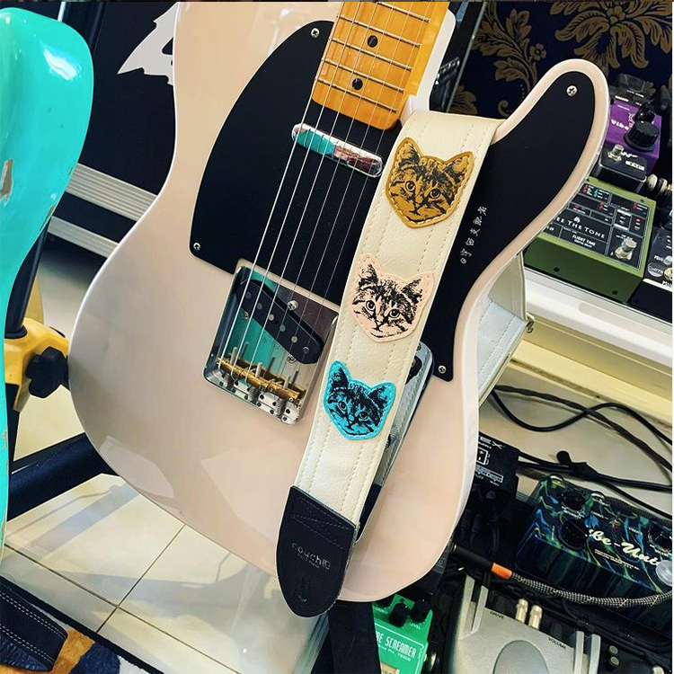 Custom Shop Couch Guitar Straps